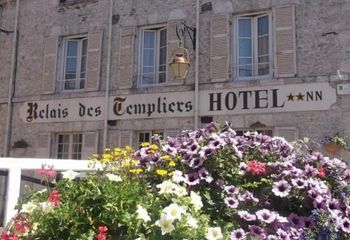  Hotel Relais des Templiers** (Beaugency)